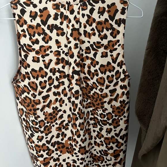 Multiple tops from Zara & Aritzia. - Picture 2 of 9